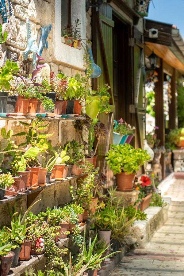 Flores Hotel Alaçatı Alacati Exterior foto