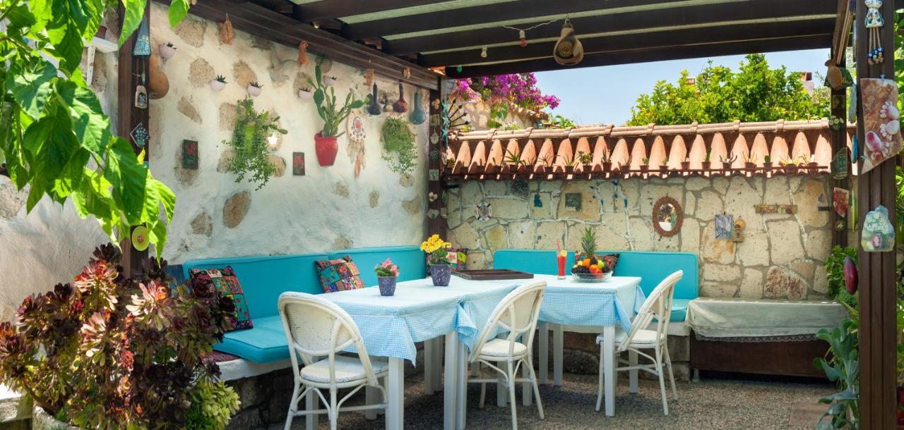 Flores Hotel Alaçatı Alacati Exterior foto