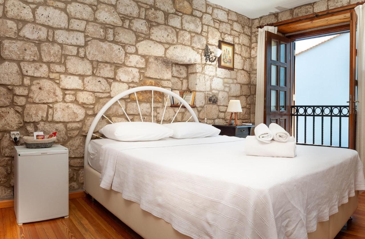 Flores Hotel Alaçatı Alacati Exterior foto