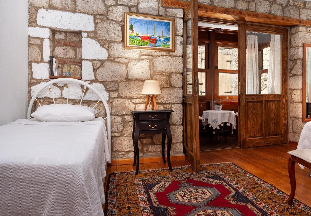 Flores Hotel Alaçatı Alacati Exterior foto