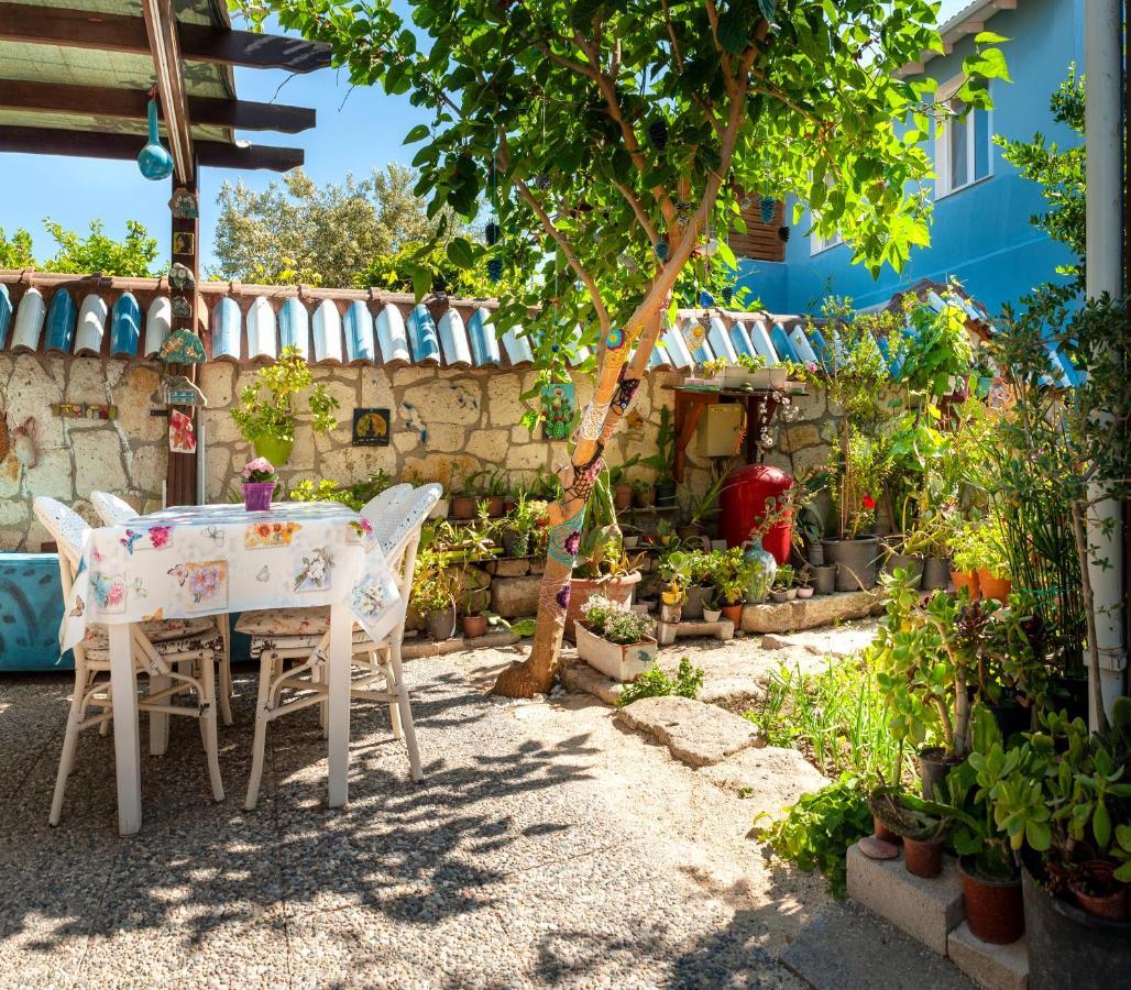 Flores Hotel Alaçatı Alacati Exterior foto